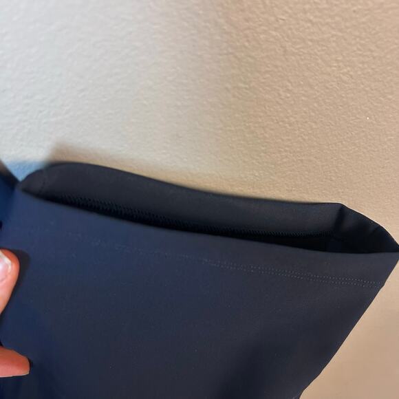 Lululemon pants size 8 tab Lab (?) navy blue work office‎ mid-rise performance - Picture 12 of 14